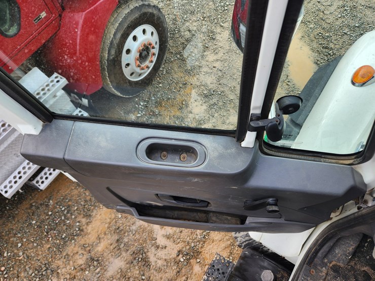 2008-international-workstar-7400-image-75