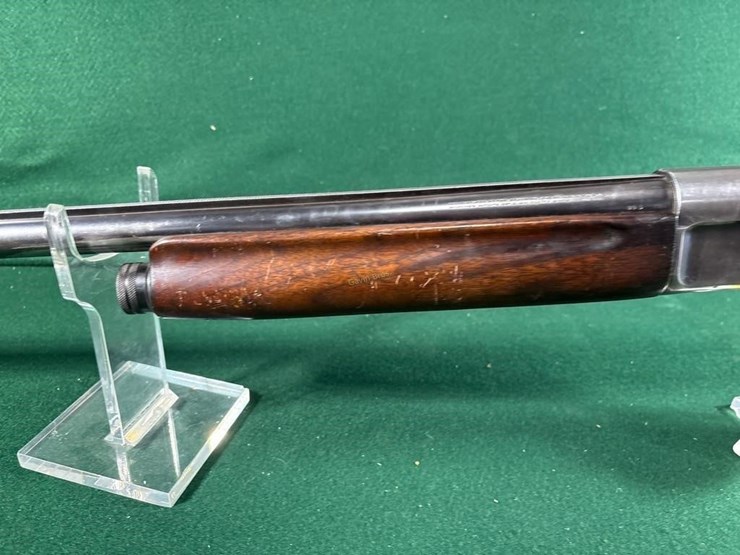 remington/browning-12-ga-auto-shotgun-image-11
