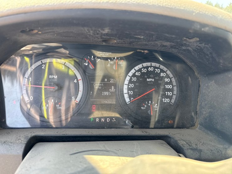 #1065-•-2013-ram-5500-heavy-duty-service-truck-image-30