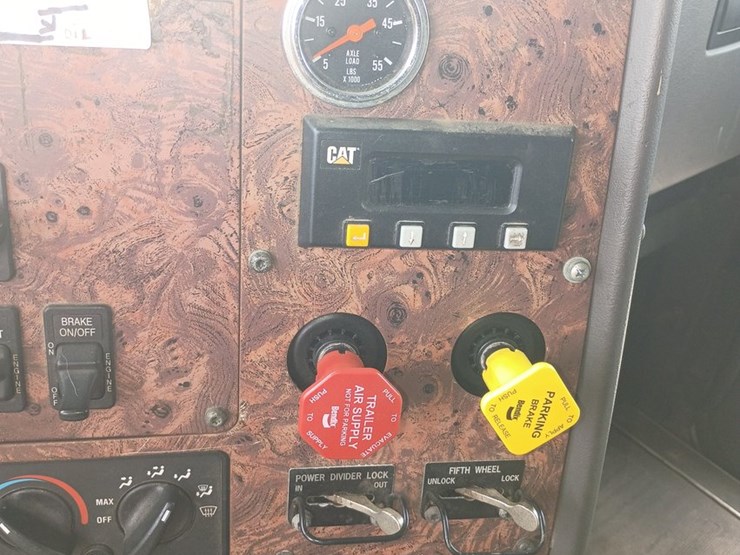 2000-international-9200i-image-29