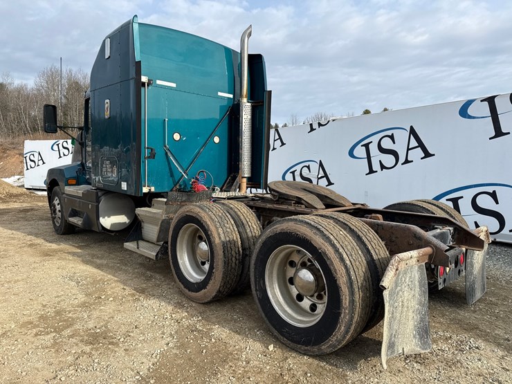 2002-kenworth-t600-image-3