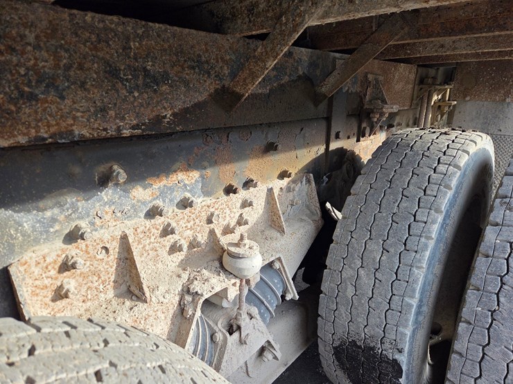 1998-international-paystar-5000-image-23