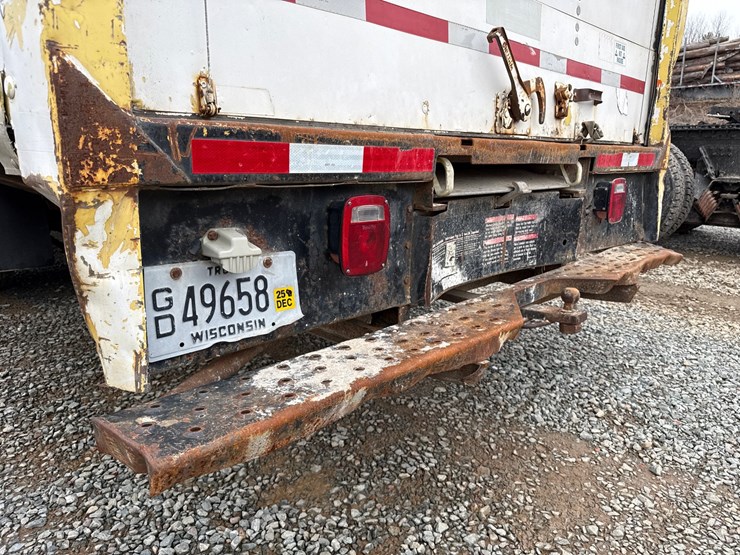 1993-ford-f700-image-31