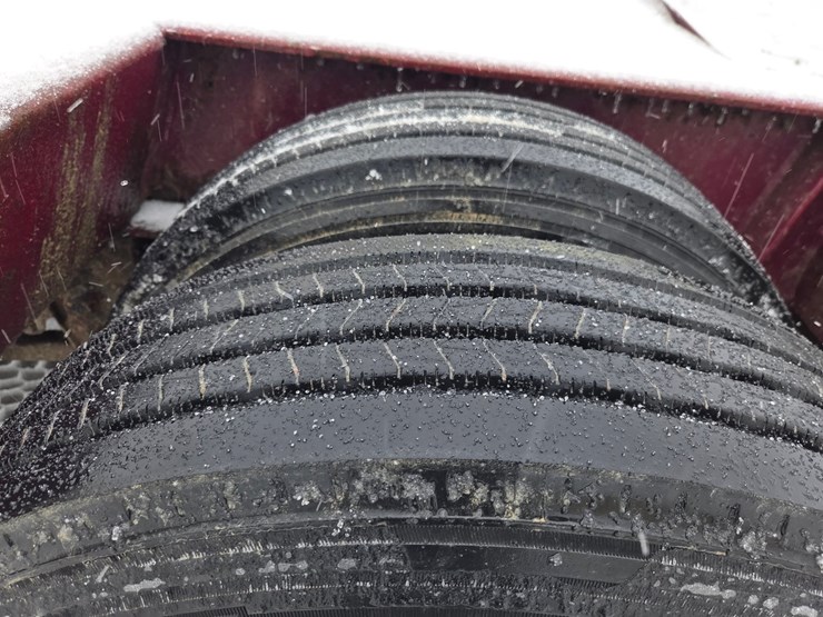 1994-massey-ferguson-8-image-36