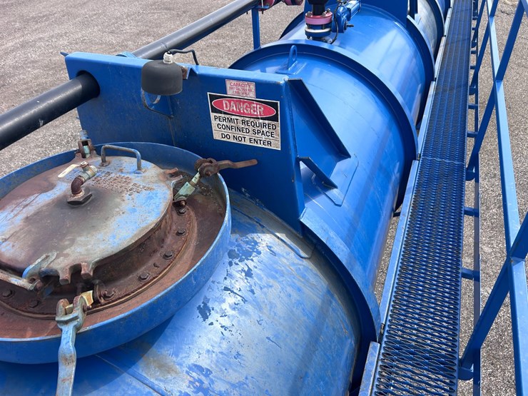 #1003-•-2017-worley-welding-works-tanker-trailer-image-27