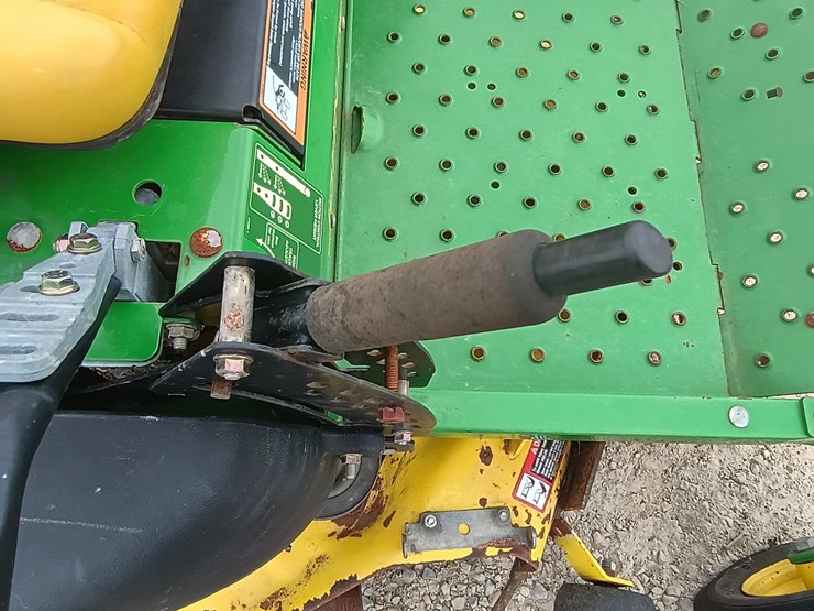 john-deere-z245-image-21