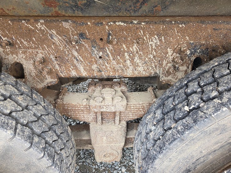 1999-caterpillar-3126-image-32