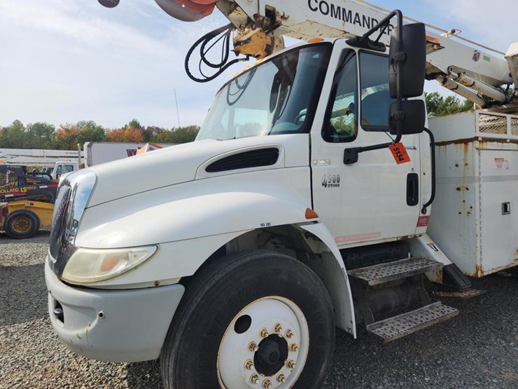 2003-international-durastar-4300-image-9