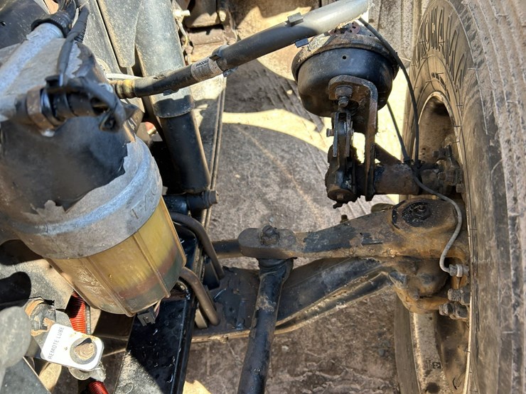 2020-kenworth-t880-image-43