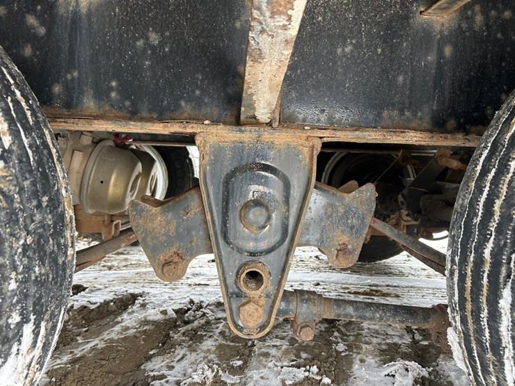 2020-massey-ferguson-8-image-34