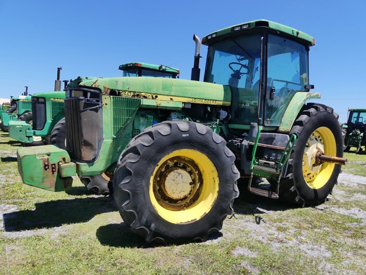 john-deere-8300-image-1