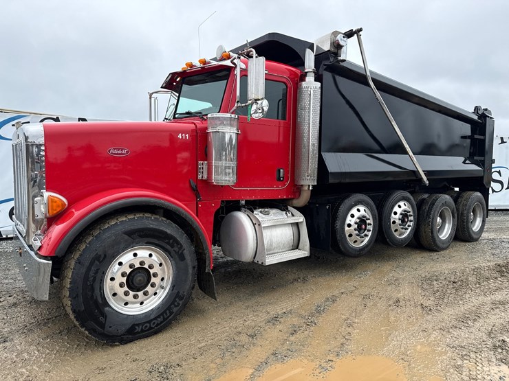 2005-peterbilt-357-image-1