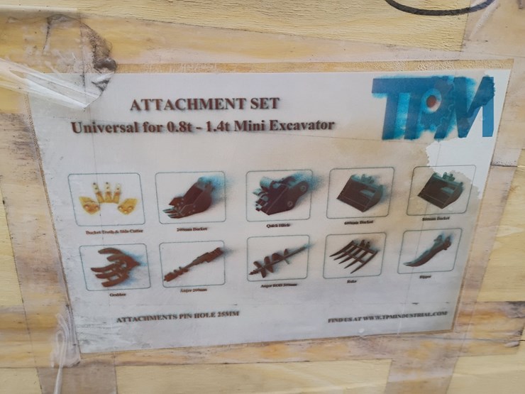 #l19-026-•-tpm-mini-excavator-attachment-set-image-1