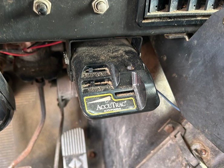 1996-international-4700-image-64