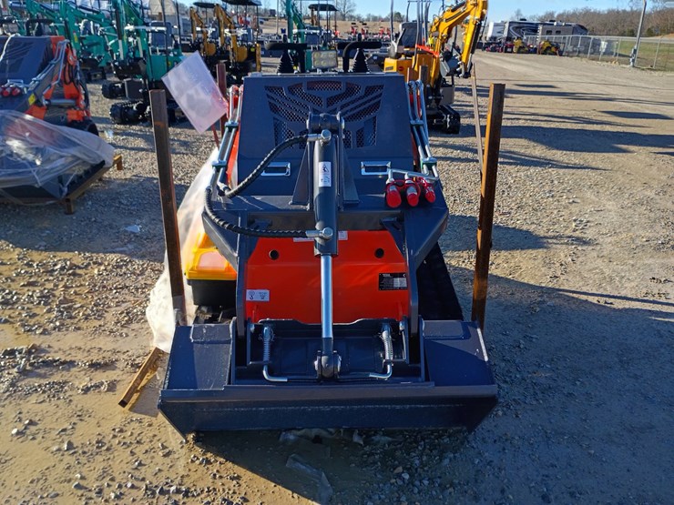 #l19-011-•-2026-tpm-t460-mini-skid-steer-image-7