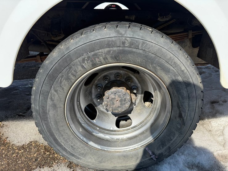 #1061-•-2016-ram-5500-heavy-duty-service-truck-image-46