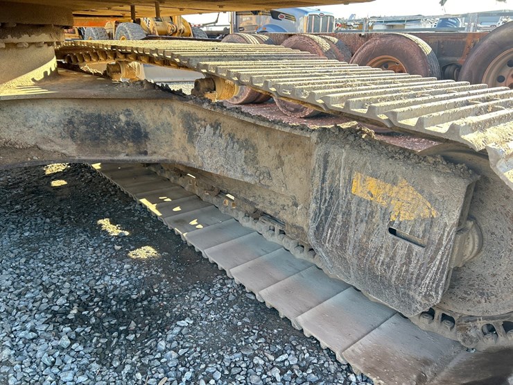 2021-hitachi-zx225-image-74