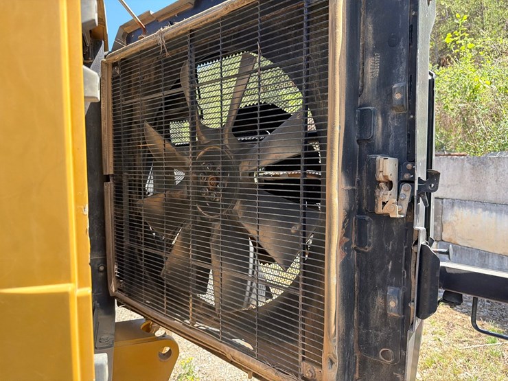 2018-caterpillar-12m3-image-70