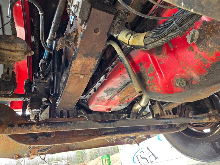 2002-peterbilt-379-image-48