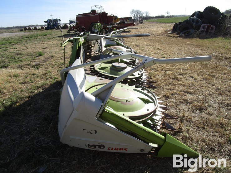 2013-claas-658-orbis-8-row-rotary-forage-header-image-4