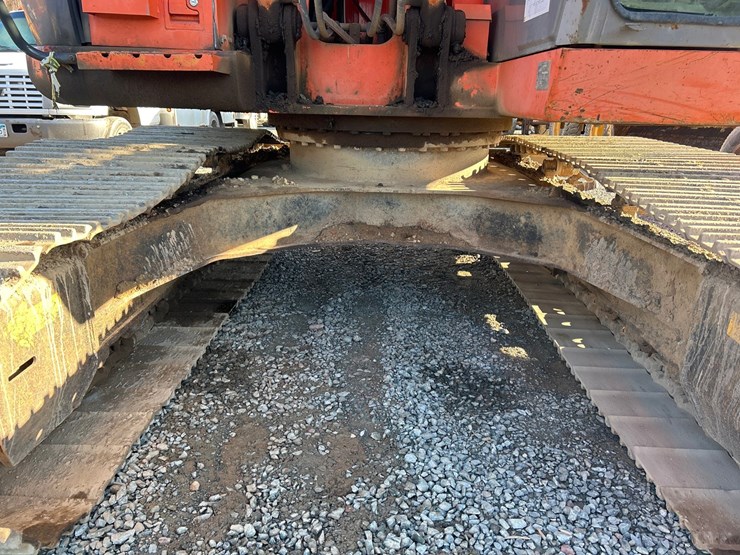 2021-hitachi-zx225-image-73