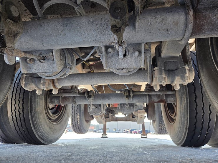 1998-massey-ferguson-8-image-24