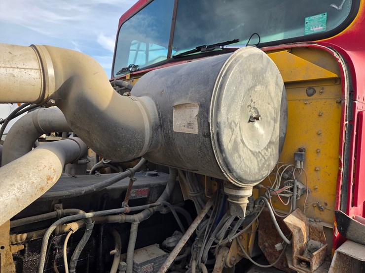 1998-international-paystar-5000-image-54