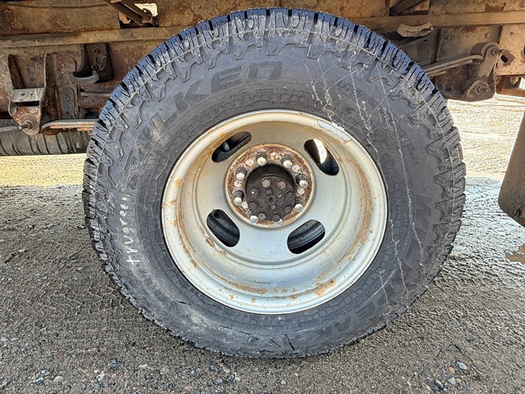 2006-chevrolet-3500hd-image-53