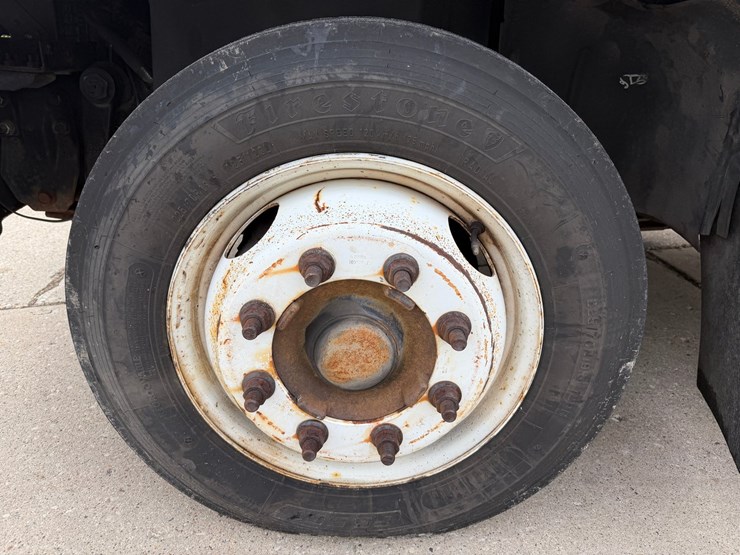 #1048-•-2009-gmc-c5500-specialty-service-truck-image-51