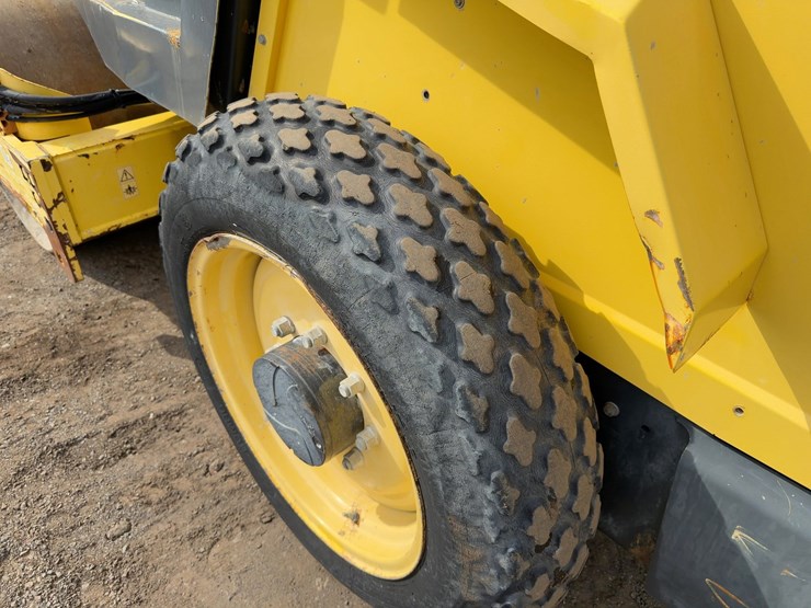 2016-bomag-bw124dh-40-image-13