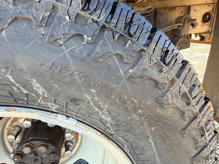 2006-chevrolet-3500hd-image-55