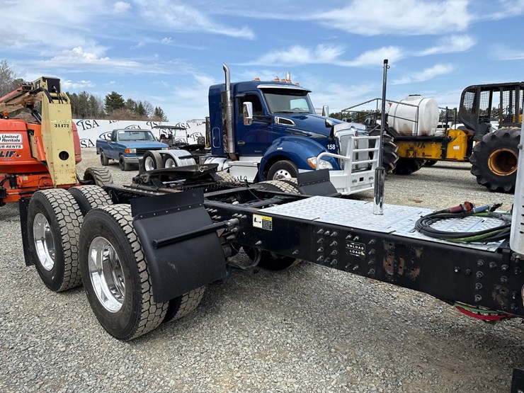 2019-massey-ferguson-8-image-29