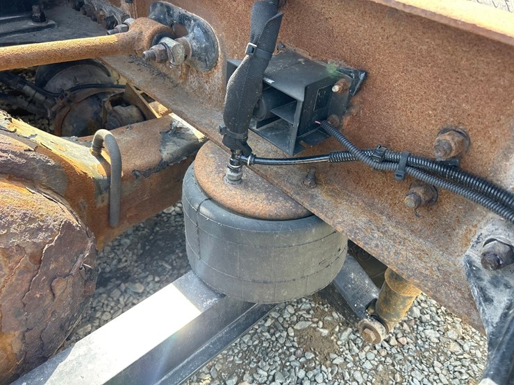 2017-kenworth-t660-image-22