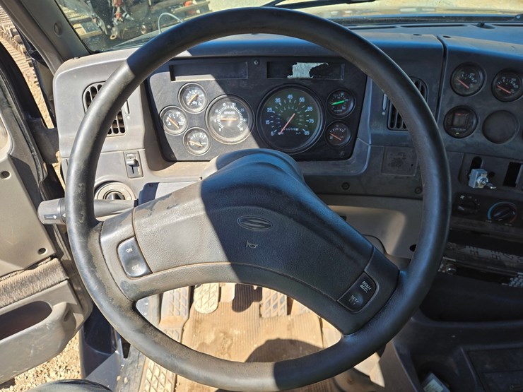 1999-caterpillar-c12-image-94