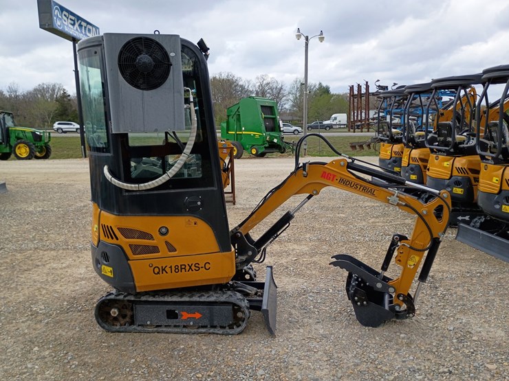 #24172-•-2025-agt-qk18rxs-c-mini-excavator-image-5