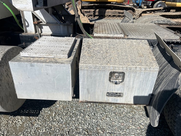 1998-international-9200-image-68