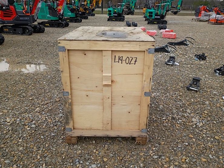 #l19-027-•-tpm-mini-excavator-attachment-set-image-2