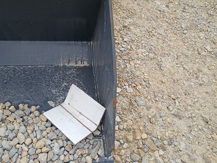 #23944-•-2025-arteer-qb-480-mini-skid-steer-image-27