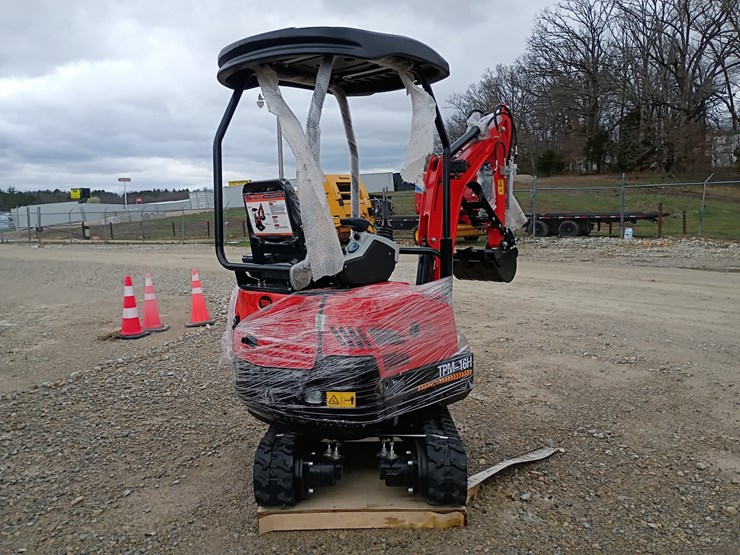 #l19-002-•-2026-tpm-16h-mini-excavator-image-3