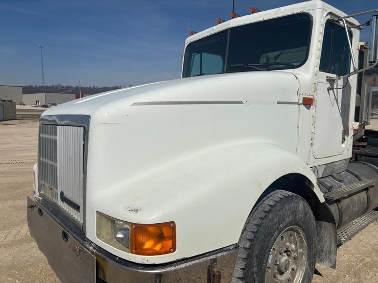 1994-international-9400-image-7