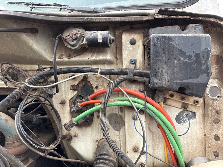 1990-international-4900-image-12