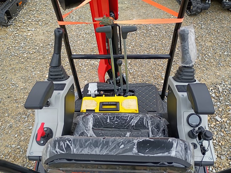 #l19-007-•-2026-tpm-18bs-mini-excavator-image-12