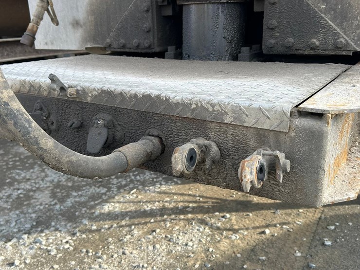 1995-axle-end-dump-image-10