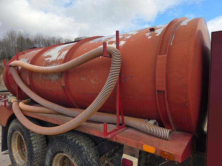 1993-international-9200-image-24