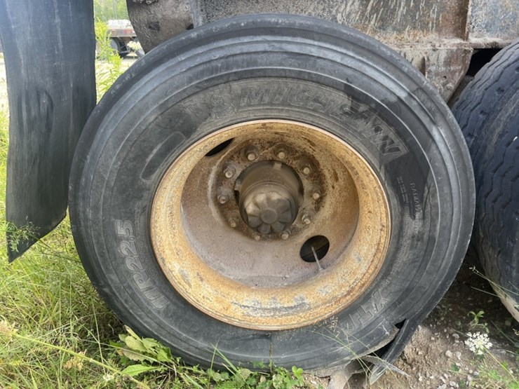 1996-fruehauf-train-image-64