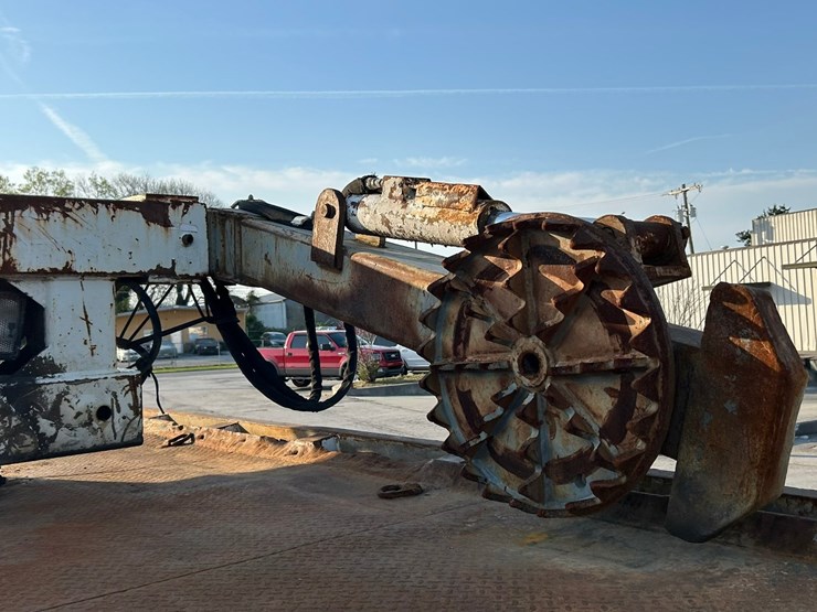 peterbilt-365-image-42