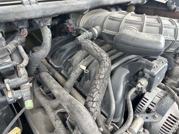 2006-ford-f550-image-40