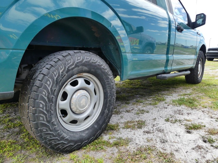 2019-ford-f150-xl-image-6