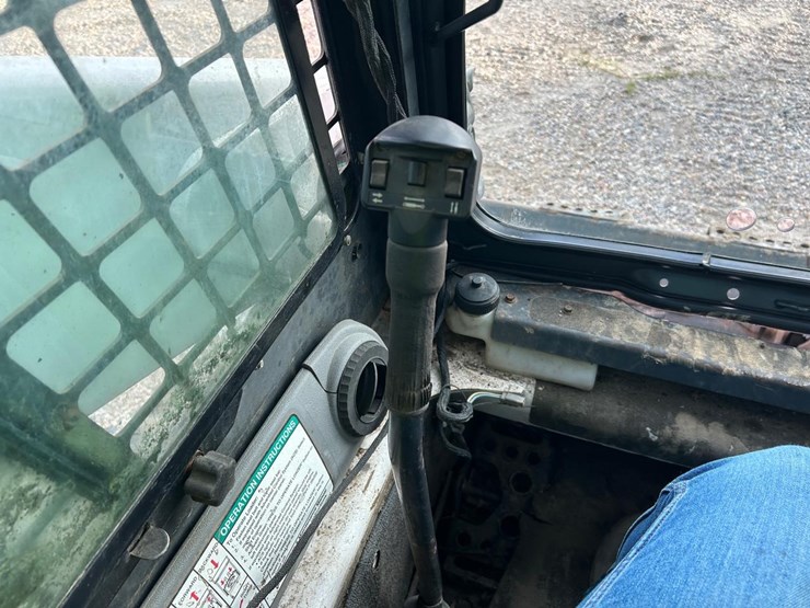 bobcat-t300-image-21