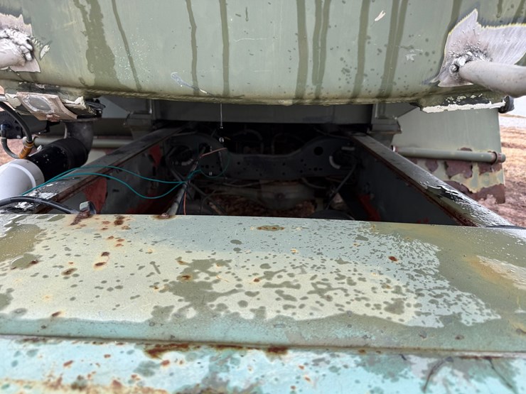 1984-mack-dm492s-image-64